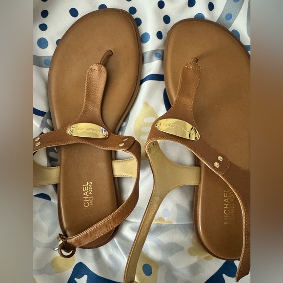 Michael Kors Brown T-Strap Sandals with Gold Accents - Picture 4 of 4